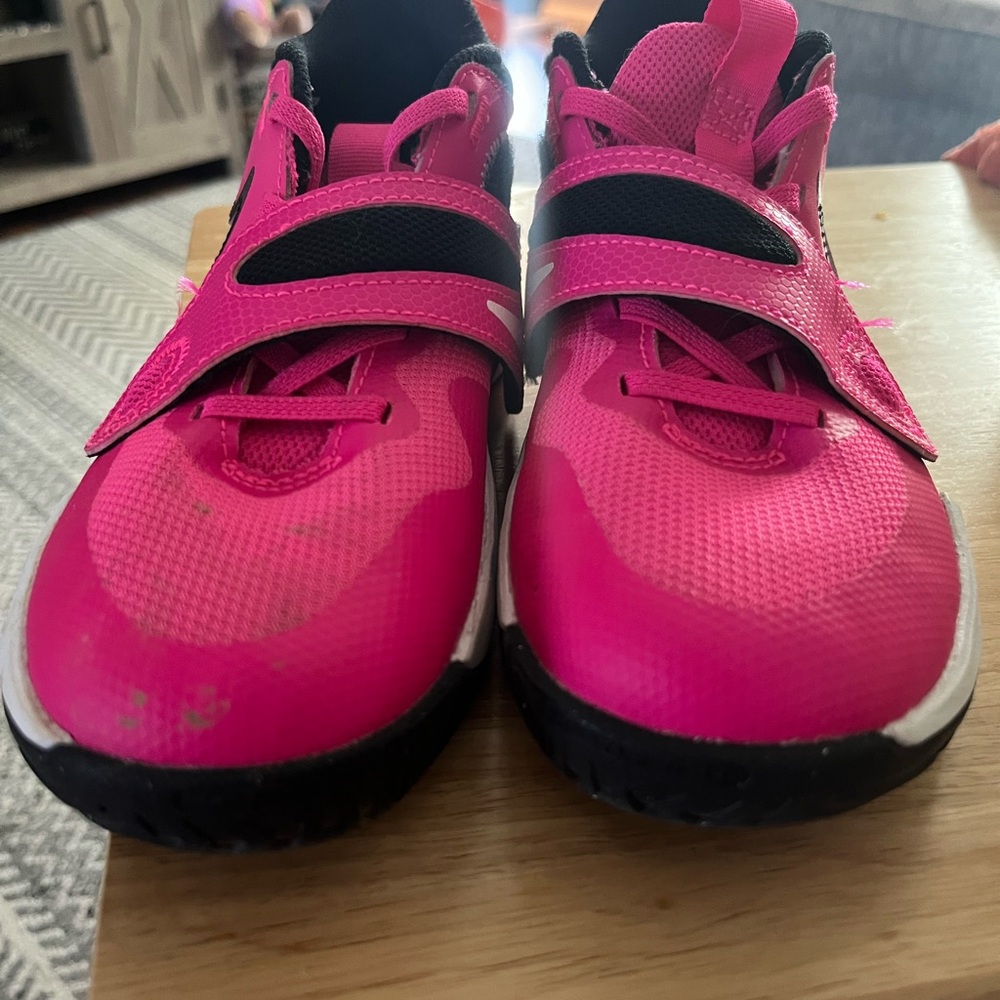 Little Girls Youth Size 1.5 Nike Sneakers Pink, White, Black